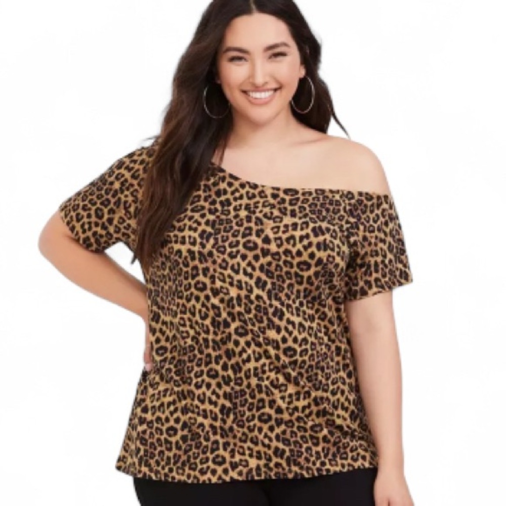 TORRID Leopard Print Off Shoulder Heritage Slub Short Sleeve Tee Size 1